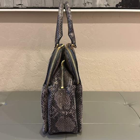 Tory Burch Python Purse - Picture 3 of 15